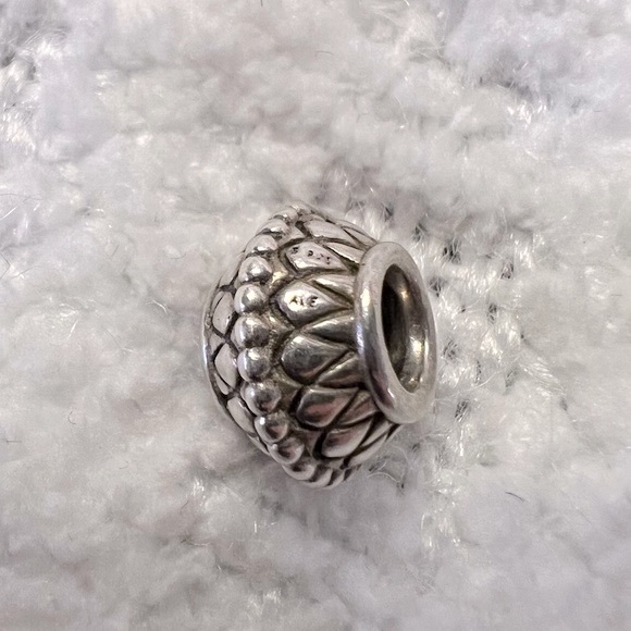 DISCONTINUED Pandora Inner Strength Charm - Picture 4 of 6